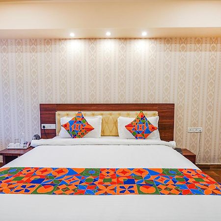 Fabhotel Grand Falcon Bangalore Exterior photo